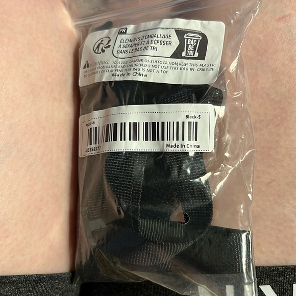 Bought the wrong size for my little dog off temu - Picture 1 of 1